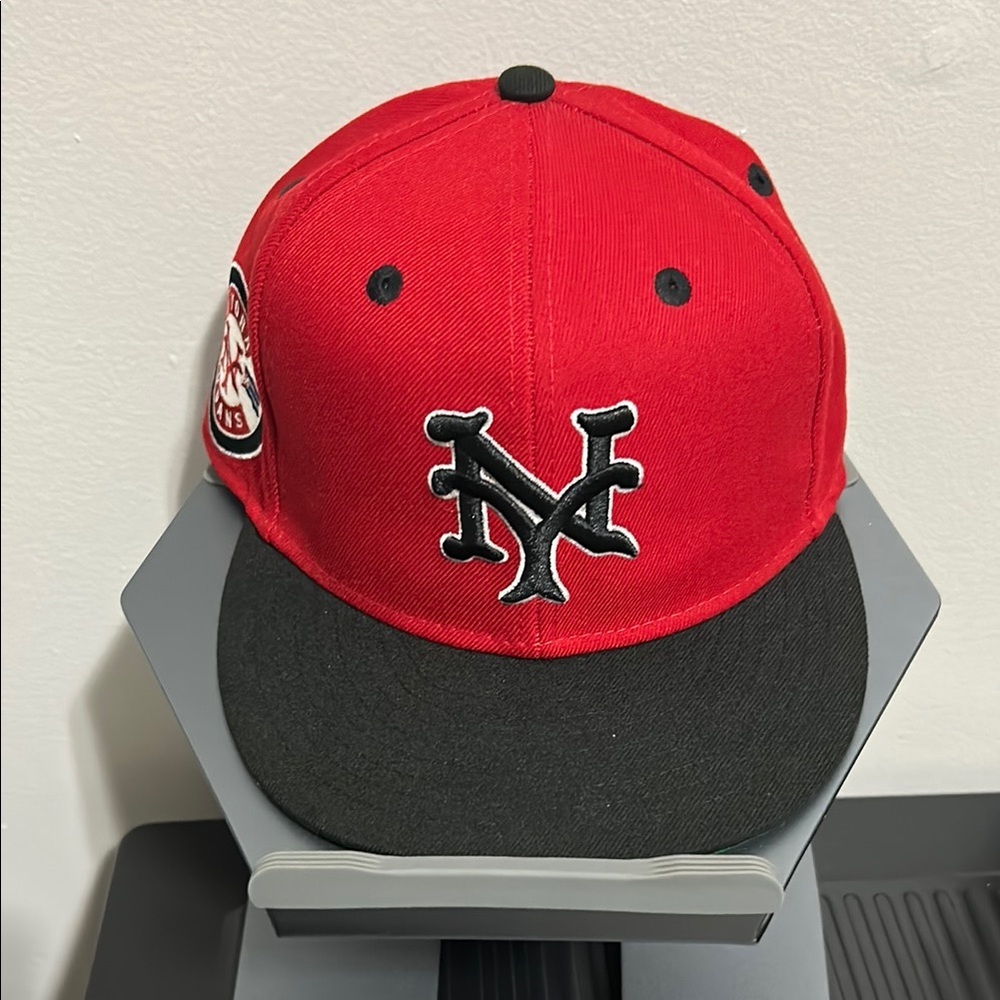 New York Mets  Unisex Adult MLB Fan Apparel & Souvenirs